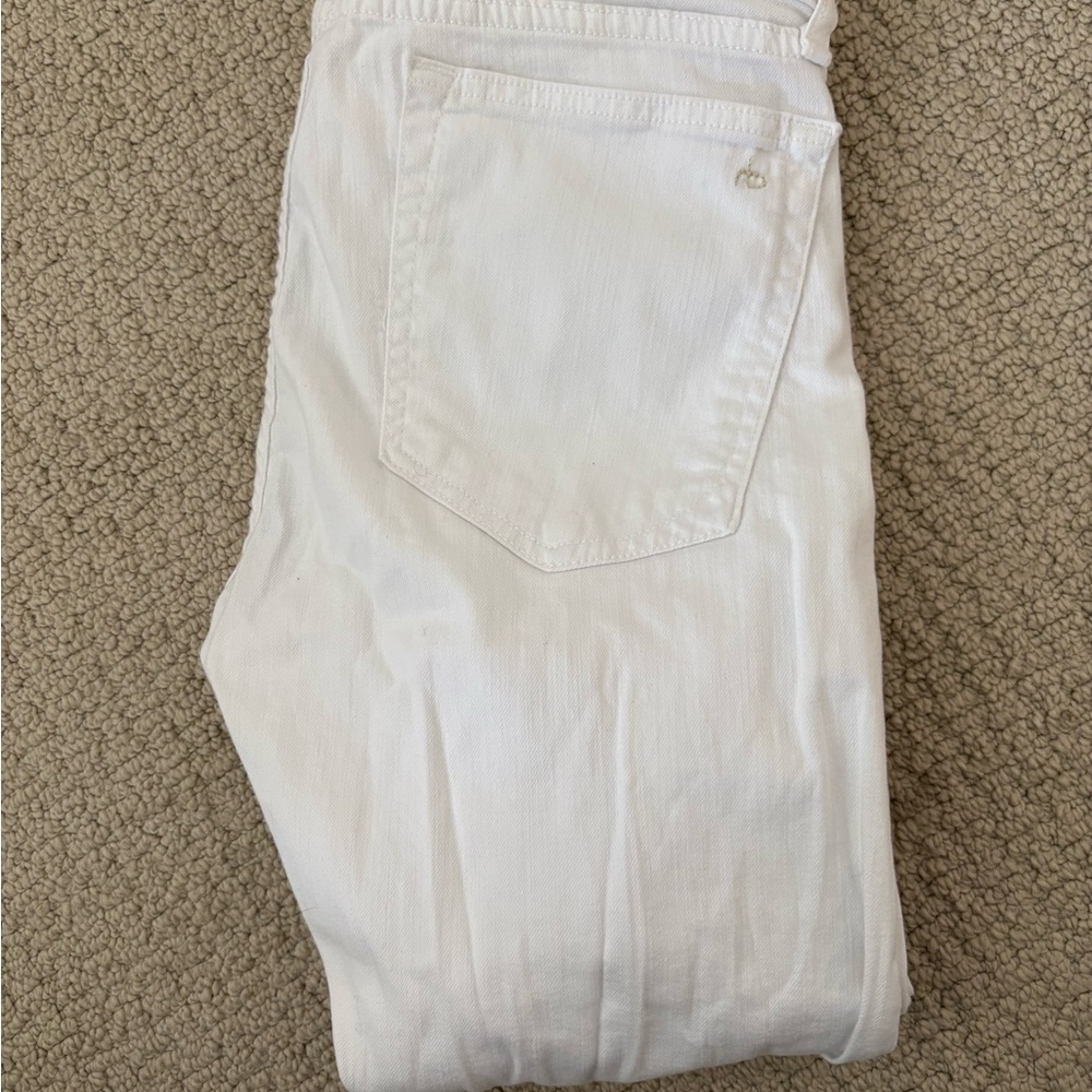 Women’s size 28 rag and bone white skinny jeans